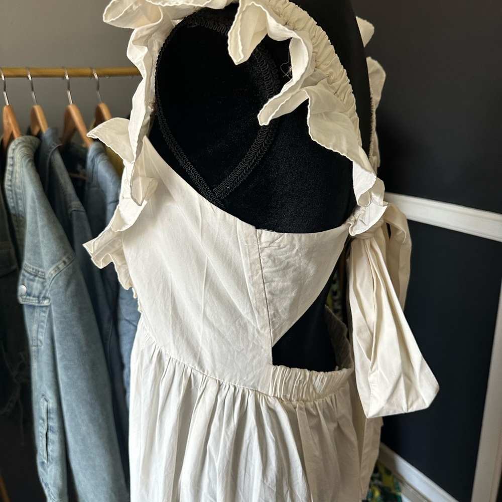 H&M Apron Midi Ruffle Dress - Picture 4 of 6